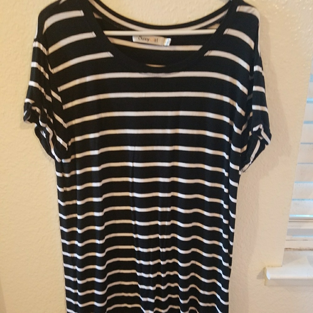 L Modcloth stripe tunic tee